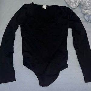 Black heyshape long sleeve body suit